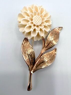 Vintage 12K Gold Filled Carved Ivory Look Flower Brooch 1/20 12K GF Floral Pin